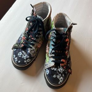 Vans Womens Sneakers Sk8 Hi Reissue Cap Florals/Brocade Size 7.5 (men's size 6)